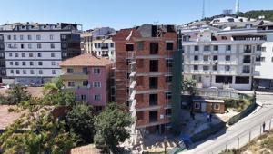 Çekmeköydeki eğri bina iddiasında gerçek ortaya çıktı Belediye Başkanı yerinde inceledi