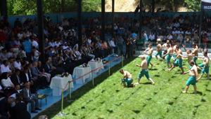 Kahramanmaraşta olaylı güreş festivali Jandarma müdahale etti
