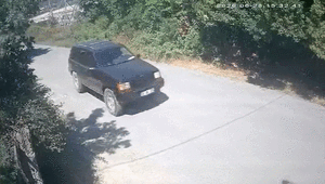 Piknik ateşi faciaya dönüştü Alevleri görünce eşyalarını toplayıp kaçtılar