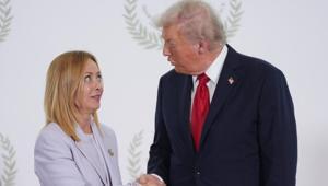 Trump ile yalvardı tartışması gündem olmuştu Meloniden yeni açıklama: Diz çökmüyorum