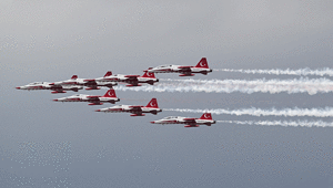 Ankara semalarında nefes kesen prova Türk Yıldızları NATO Zirvesi öncesi son hazırlığını yaptı