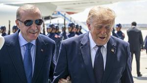 Cumhurbaşkanı Erdoğan ve Donald Trumpın verdiği görüntüler ne anlatıyor Beden dili uzmanı yorumladı: Diplomaside yeni bir dil