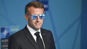 Fransa Cumhurbaşkanı Macron neden güneş gözlüğü takıyor Sırrı ortaya çıktı