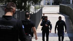 Yunanistanda infial Polis kurşunuyla vurulan otizmli genç yaşamını yitirdi