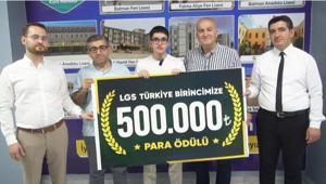 LGSde 500 tam puan aldı, 500 bin lira ödülle karşılandı Başarısının sırrını açıkladı