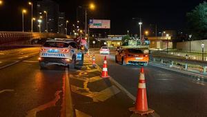 İstanbulda 15 Temmuz Şehitler Köprüsü ve bazı yollar trafiğe kapatıldı