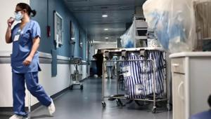Klinikte inanılmaz hata Ayak bileği ameliyatı yerine yirmilik dişleri çekildi