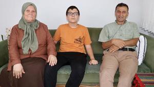 Trabzonlu dede torunu için YKSye girdi, birincilik gururu yaşadı