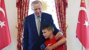 Cumhurbaşkanı Erdoğan Cake Not Hate kampanyasıyla tanınan Harrisi kabul etti