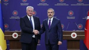 Dışişleri Bakanı Hakan Fidan, Ukraynalı mevkidaşı Sybiha ile telefonda görüştü