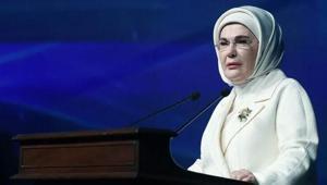Emine Erdoğan, FIVB Milletler Ligi şampiyonu A Milli Kadın Voleybol Takımını kutladı