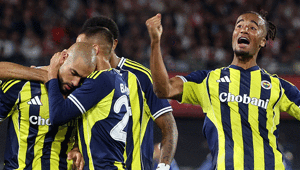 Fenerbahçede ayrılık kapıda Transfer listesinin ilk sırasına yazıldı