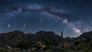 YILDIZ KAYMASI İÇİN GERİ SAYIM PERSEİD METEOR YAĞMURU NE ZAMAN Meteor yağmuru saat kaçta, Türkiyeden görülecek mi