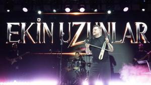 Ekin Uzunlar sahneye çıktı, binlerce kişi horon oynayarak meydanı yıktı