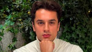 Emir Sarıhan, ‘Daha 17’ kadrosunda