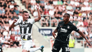 Beşiktaş avantajı kaptı Hradec Kralove önünde tek gol yetti