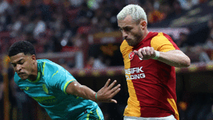 Galatasaraydan tatsız prova İstanbulda olaylı hazırlık maçı