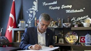 İki parti arasında kapışma: YENİ Parti’de hedef 2 milyon üye