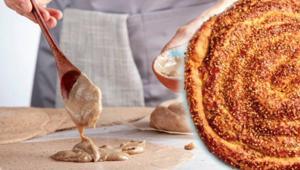 Pastane usulü tel tel tahinli çörek böyle yapılıyor Şerit kesip rulo yapın: Çekerek açılıyor