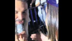 Kısa süreli mikrofon krizi