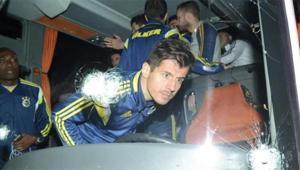 Son dakika... Fenerbahçe otobüsüne saldırı soruşturmasında 5 kişi gözaltına alındı