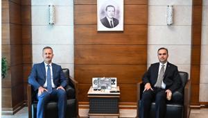 Bakan Kacır, Savunma Sanayii Başkanı Görgünü kabul etti