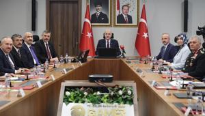 İçişleri Bakanlığında güvenlik toplantısı Terör örgütü bütün unsurlarıyla tasfiye edilecek