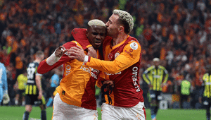 Galatasaraydan Victor Osimhen ve Barış Alper Yılmaz kararı Bonservis için 100 milyon Euro iddiası