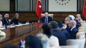 Cumhurbaşkanı Erdoğan şehit ailelerini kabul etti