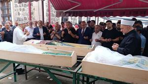 Giresunda akıntıya kapılarak ölen anne ile iki kızının cenazeleri toprağa verildi