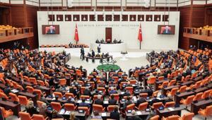 İstifalar sonrası TBMMde sandalye dağılımı değişti