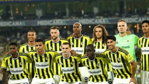 Fenerbahçenin rakibi Lyon için Fransız basınından mali uyarı: Hata lüksü yok