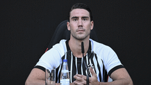 Beşiktaş Başkanı Serdal Adalıdan Dusan Vlahovicin lisansı için açıklama