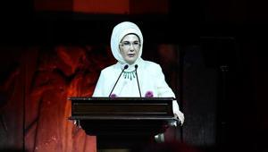 Emine Erdoğan: Tüm çetin sınamaları güçlü toplumsal bağlarla göğüsledik