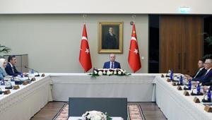 Cumhurbaşkanı Erdoğan Ahlatta Kabine toplantısına başkanlık etti