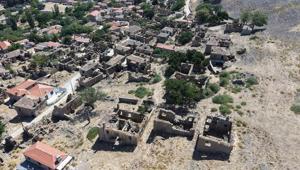 Bir zamanlar Balkanlar’ın en büyüklerindendi Şimdi ‘hayalet köy’ olarak anılıyor