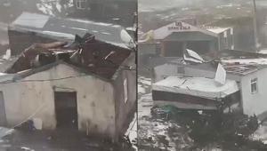 Çıldır’da şiddetli dolu ve fırtına: 20’den fazla evin çatısı uçtu