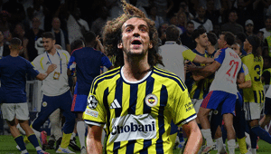 Lyon maçından sonra Fenerbahçeye Guendouzi şoku UEFAdan ceza ihtimali