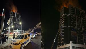 Altındağda benzinliğin yanında korkutan yangın Çatı katı alev alev yandı