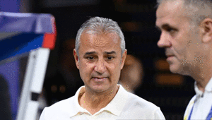 Fenerbahçede İsmail Kartal derbi kadrosu için kararını verdi