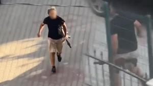 İzmirde pompalı tüfek dehşeti Çık dışarı, sana sıkacağım