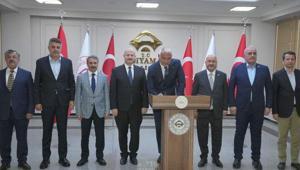 Bakan Ersoy Adıyamanda: Kommagene’nin kadim kenti Perre’de çalışmalar sürüyor