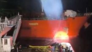 Tonlarca petrol yüklü Rus gemisi Marmara adası açıklarında arızalandı