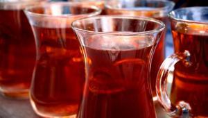Çay suyuna bir parça ekleyin, hiç bayatlamasın Her bardak taze çıkıyor