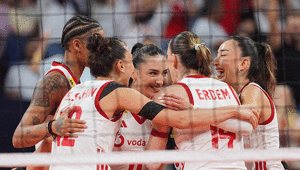 Filenin Sultanları, Avrupa Şampiyonasında finale yükseldi Sırbistana set vermedik