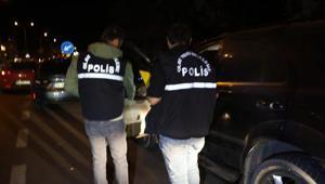 Nevşehirdeki silahlı saldırının şüphelileri, devriye ekibinin durdurduğu plakasız araçta yakalandı