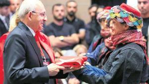 ‘İmamoğlu siyasi tutuklu değil’