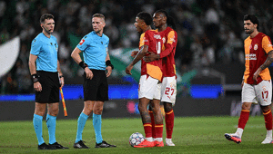 Hakem tepkisi Galatasarayı katletti