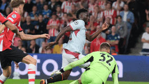Arda Turanın Shakhtar Donetski Şampiyonlar Ligine puanla başladı