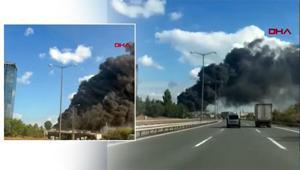 İstanbulda TEM Otoyolunda TIR yangını Edirne yönü trafiğe kapandı